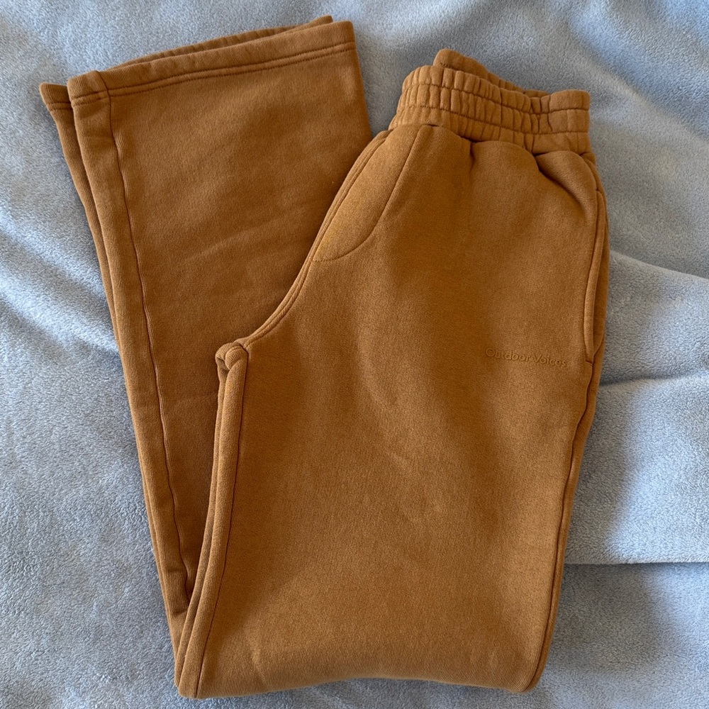 Outdoor Voices sweatpants